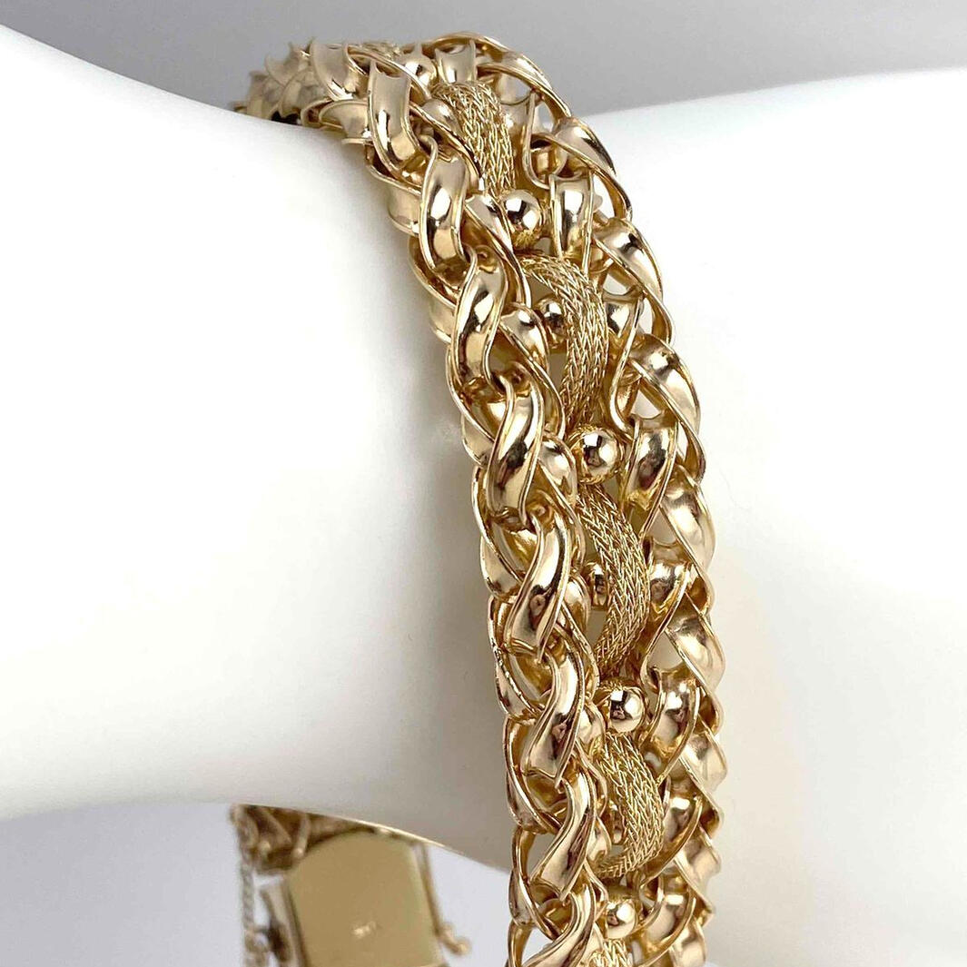 Gold Double Wheat Bracelet